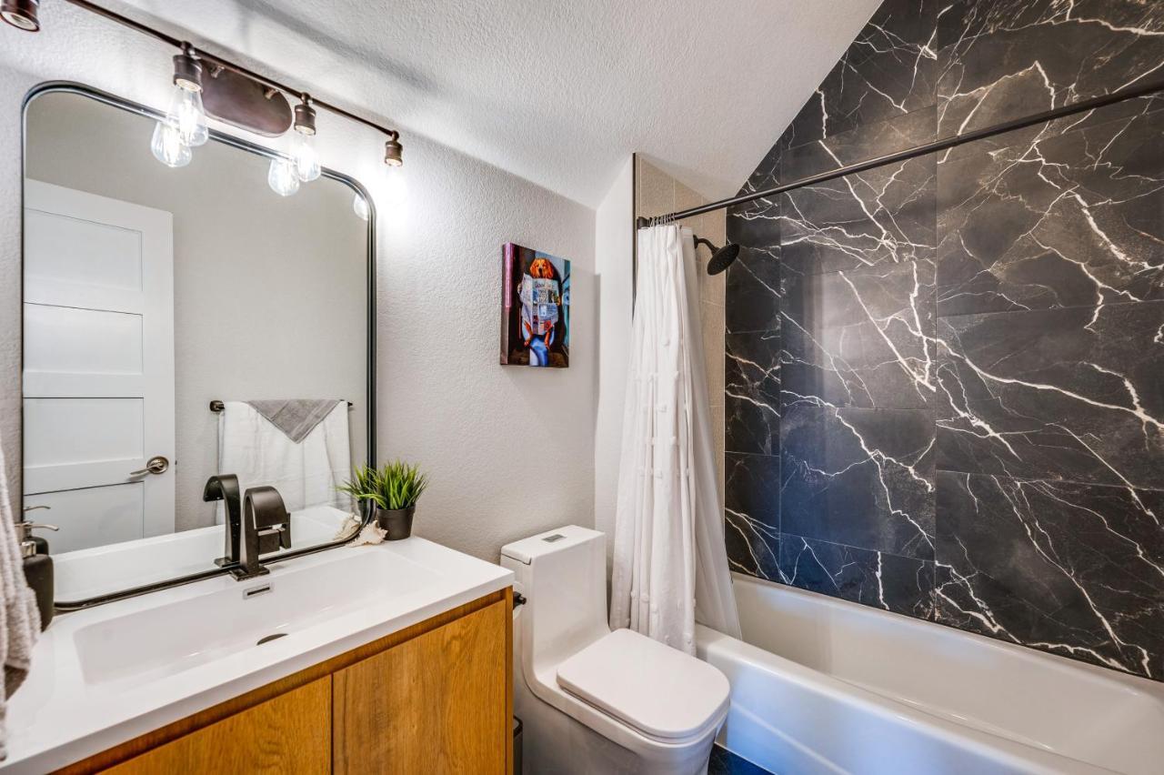 Sleek Westminster Home, 14 Mi To Downtown Denver! 외부 사진